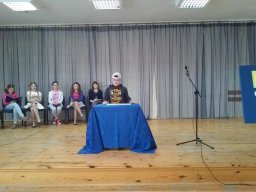 Dziewczyny kontra chlopaki - 18